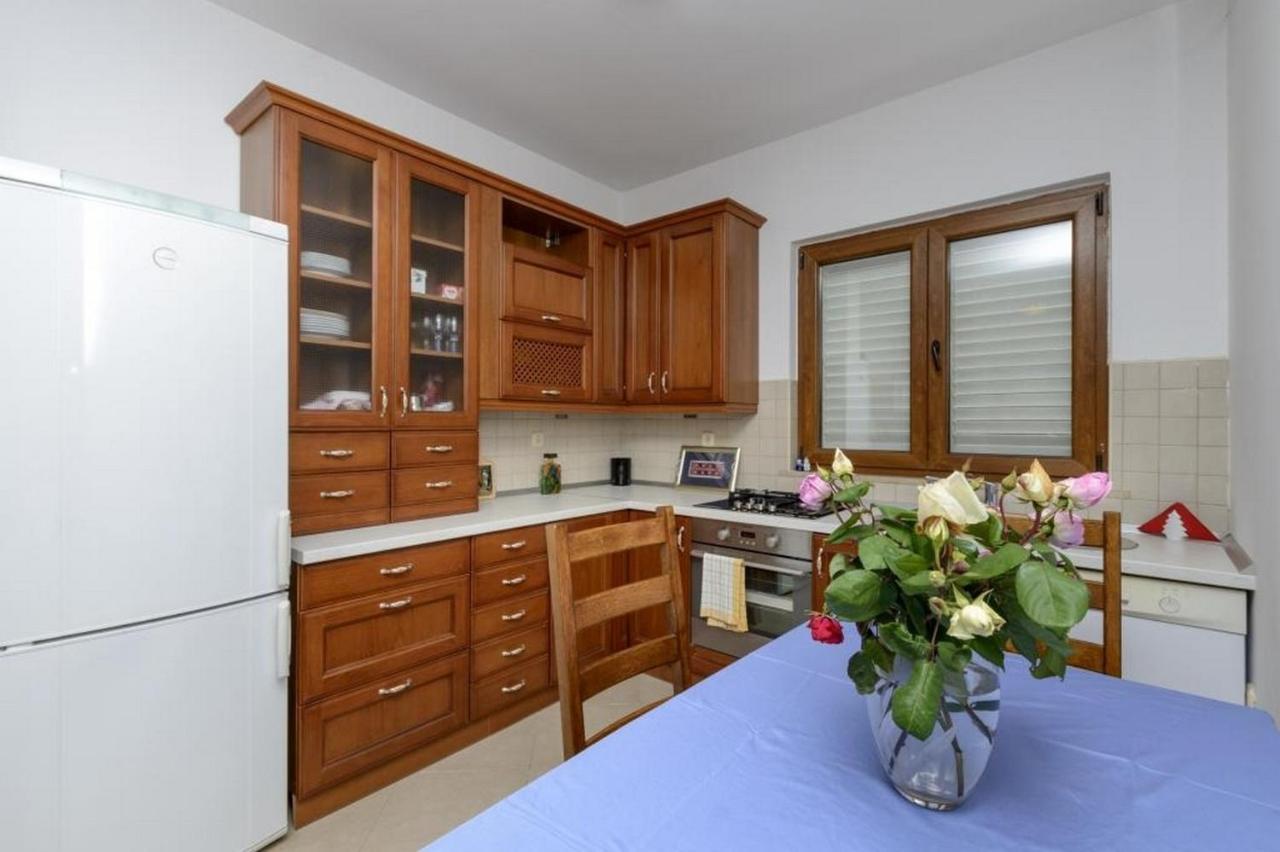 Apartment Petar Vitaljina Exterior foto